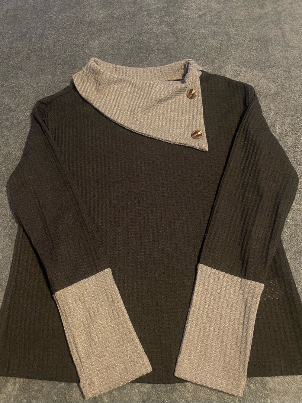 Women’s Black and Gray Contrast Button Collar Sweater